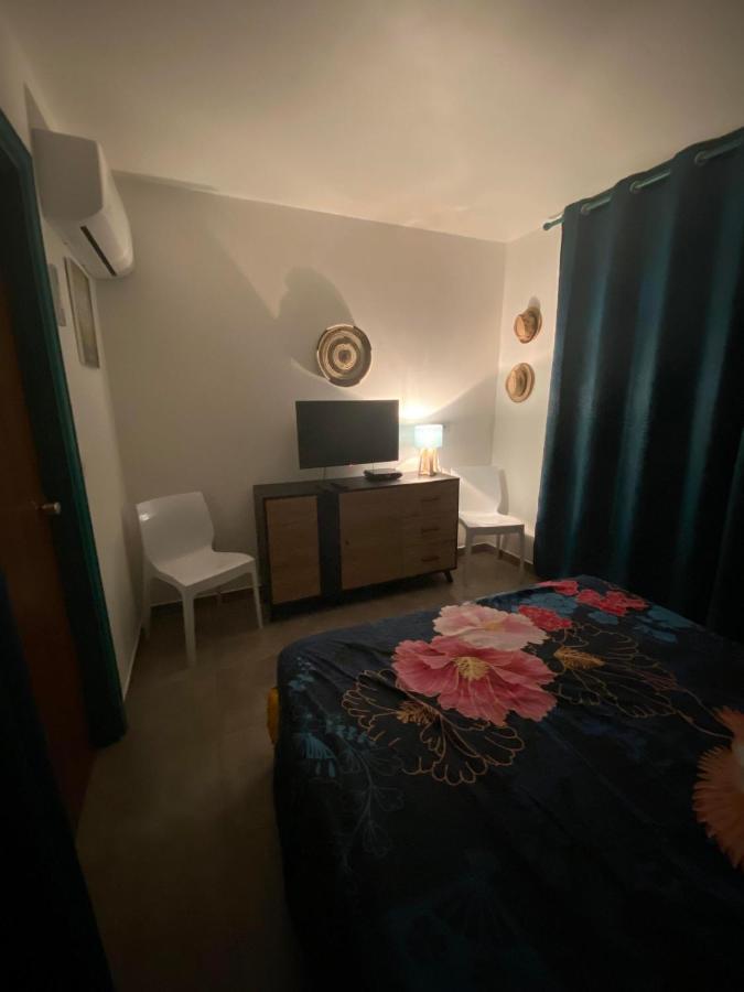 Carpediem Apartment Сен Франсоа Екстериор снимка